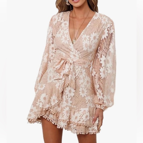Lace wrap dress- size XL - Picture 1 of 1